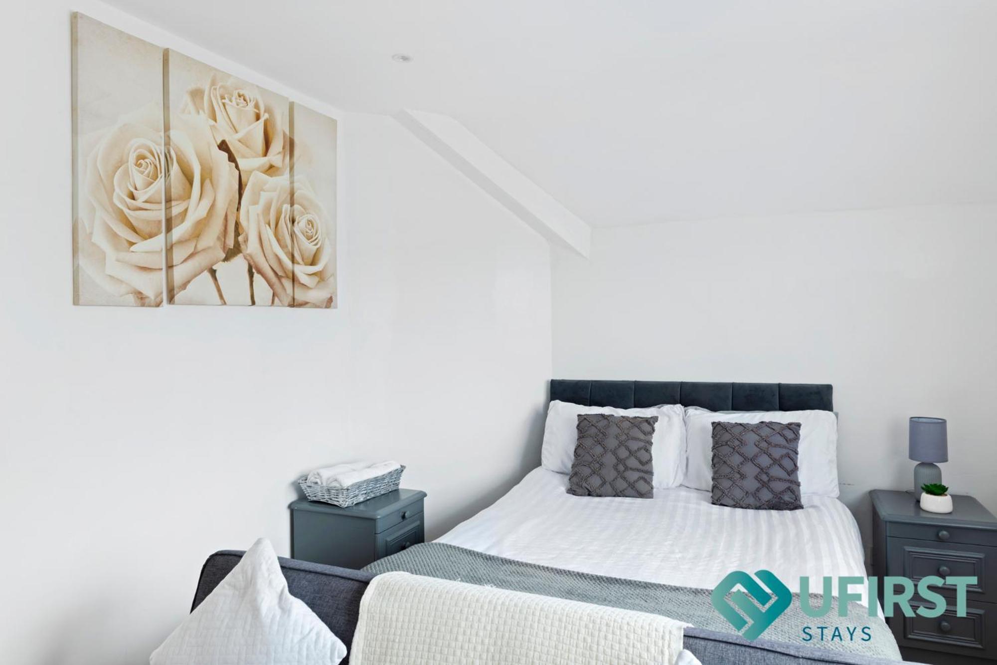 Hébergement de vacances Stylish 3-bed With Hot Tub - Close To Hospital, Sherwood, Qmc, Arboretum & Centre