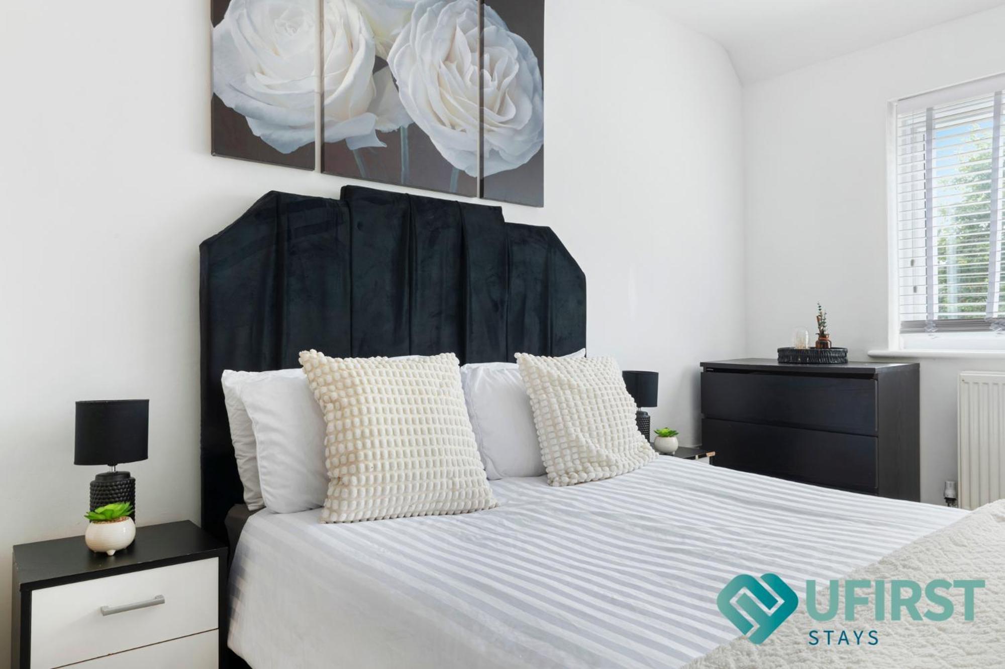 Stylish 3-bed With Hot Tub - Close To Hospital, Sherwood, Qmc, Arboretum & Centre Nottingham